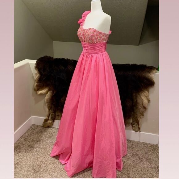 Beautiful Beaded and Sequined, One-shoulder Ruffled Ball Gown - Picture 3 of 11